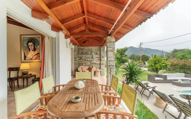 Amomos Villa with Swimming Pool