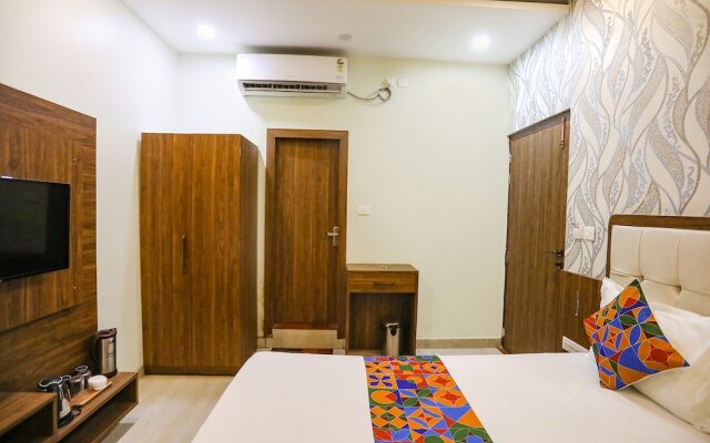 Fabhotel Prime Siddhant Palace