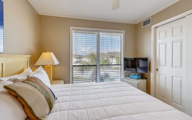 Sandpiper Cove 2136 2 Bedroom Condo by RedAwning