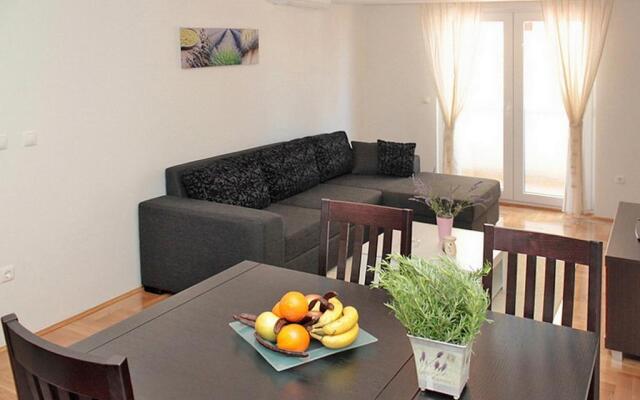 Apartment Central City