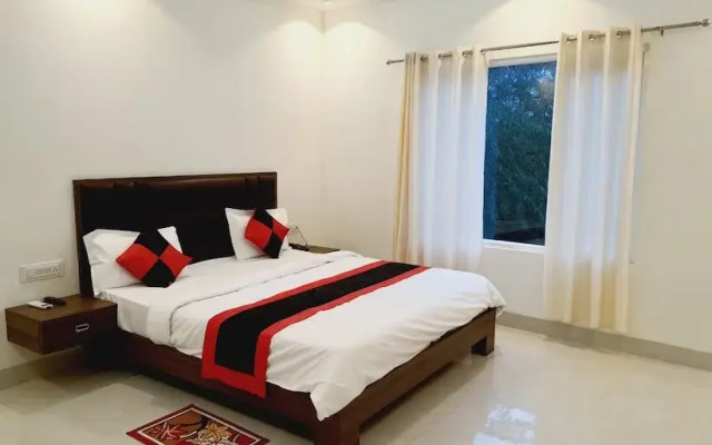 Bhawana Hotel