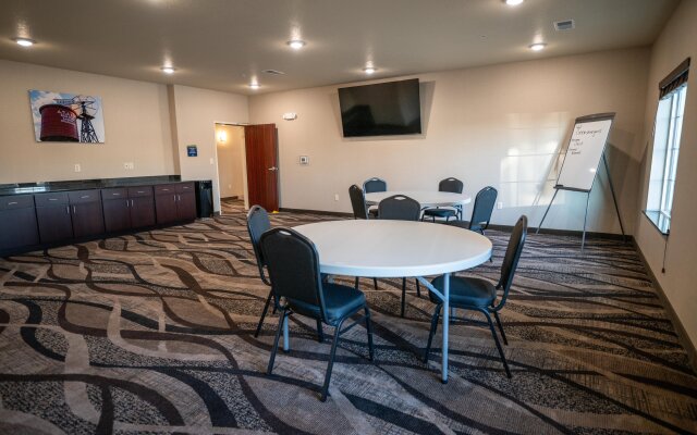 Cobblestone Hotel & Suites - Lamar