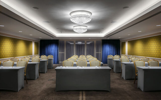 Cosmopolitan Hotel Prague