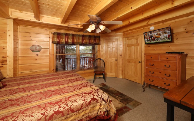 Mountain Blessings - Four Bedroom Cabin
