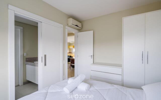 Lindo apartamento com vista para o mar EDU302