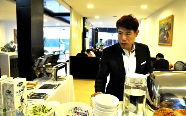 Ping Hanoi Hotel