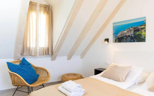 Stunning holiday house in the Old town by Irundo