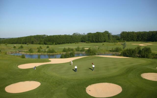 Thermenhotel Stoiser