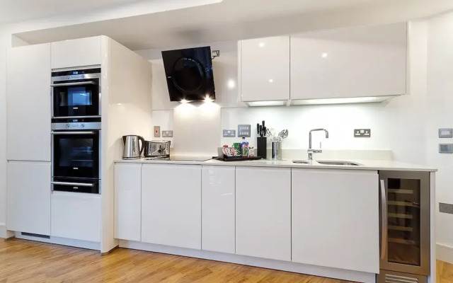 Altitude E1 Apartments