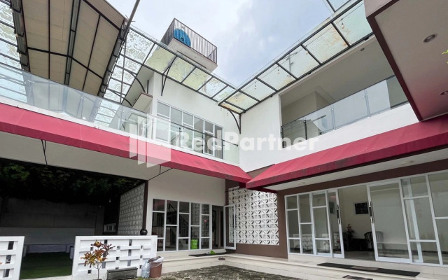 Griya Borobudur Malang Syariah RedPartner