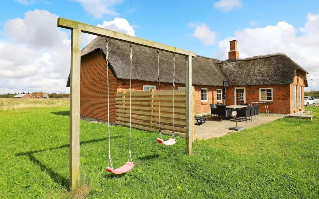 8 Person Holiday Home in Ulfborg-by Traum