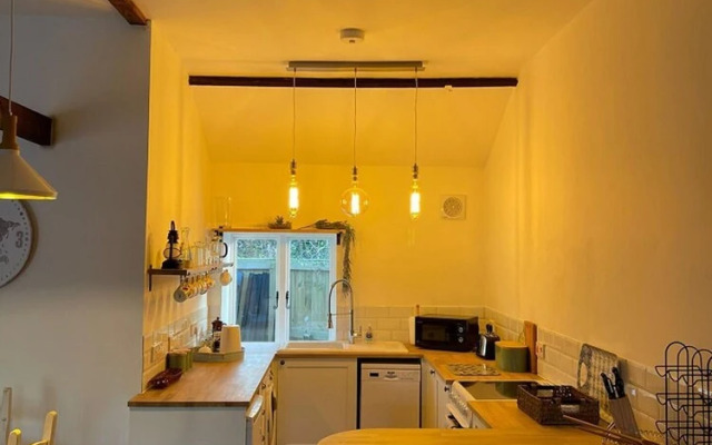 Charming 2-bed Lodge in Dorchester
