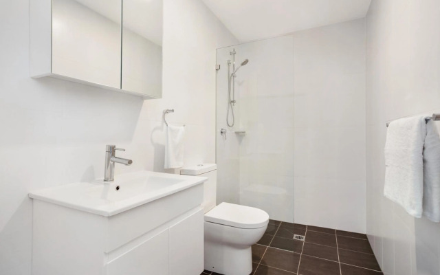 Bondi Beach Studio King Suite + Balcony