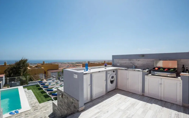 Villa Andrea, Ocean View, Heated Pool