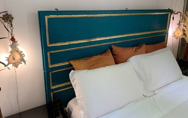 Salapolis Luxury Apartments