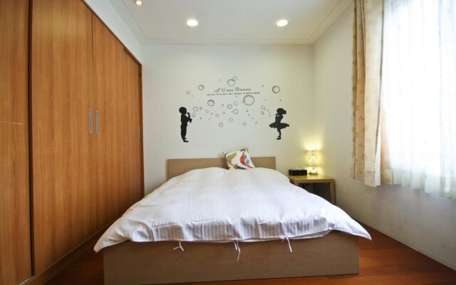 VV House