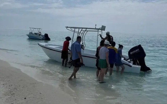 Rattehi Inn at Rakeedhoo