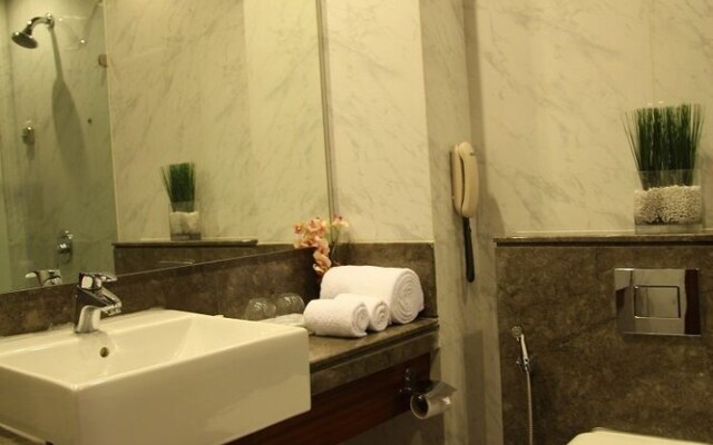 OYO Hotel: Capital O New Haven Hotel Near Lotus Temple