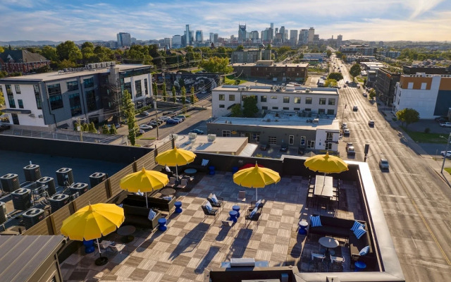 The Carter 203 by Avantstay 1BR Balcony