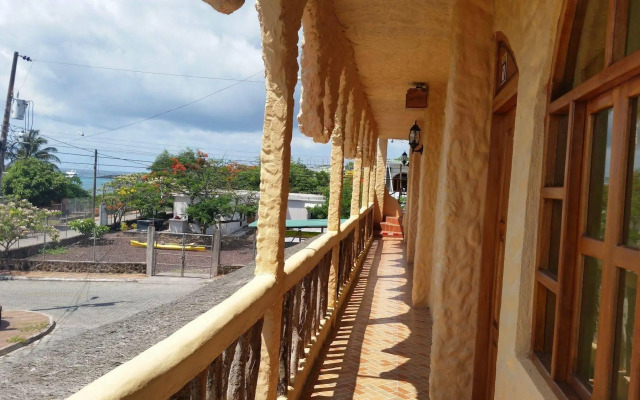 Royal Galapagos Inn