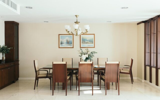 Thomson Residence Hotel