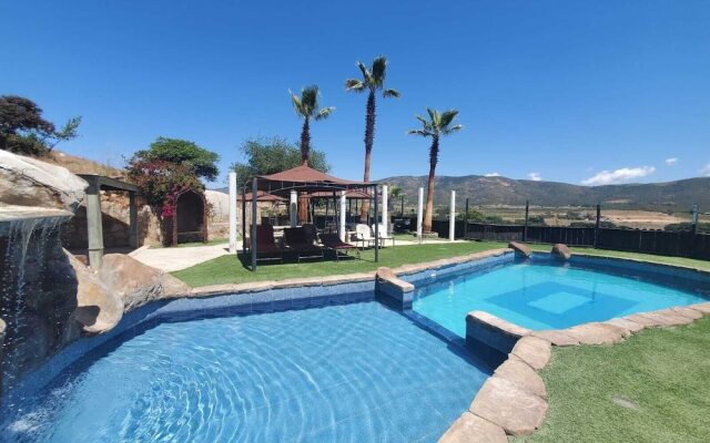 Selah Hotel
