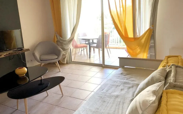 Apartment With one Bedroom in Saint-pierre, With Enclosed Garden and W - фото 3