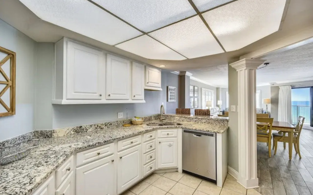 Inlet Reef 408 4 Bedroom Condo by RedAwning