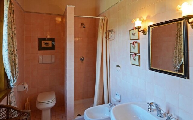 Pg-l188-lmne0at - Hostal de Todi 12