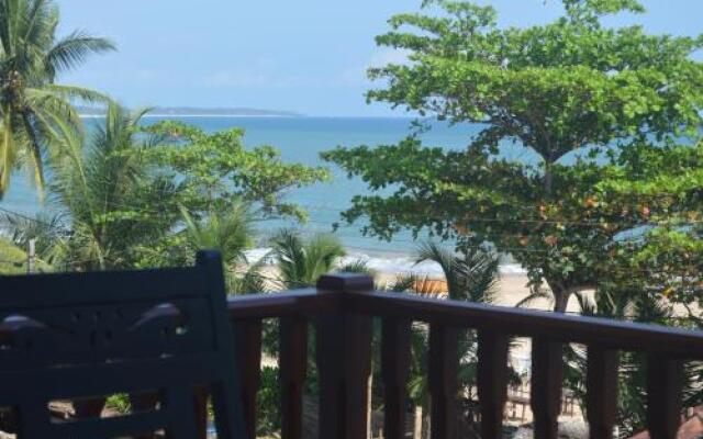 Shanika Beach Inn