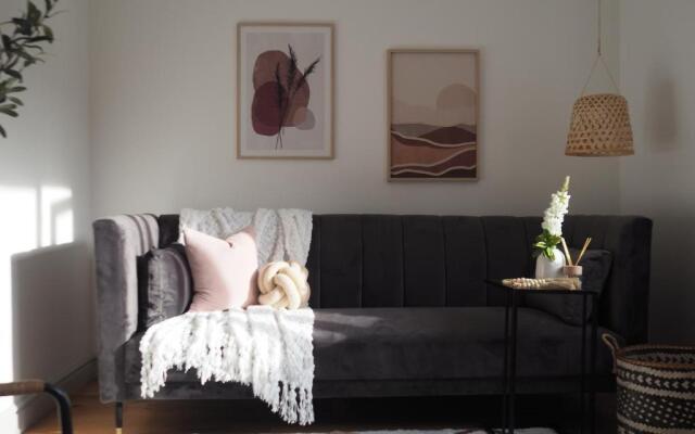 Hounds Gate Luxury Apartments by 1508 Stays