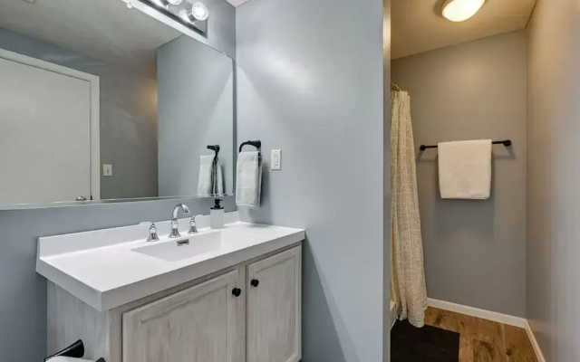Dog-friendly Baraboo Vacation Rental w/ Yard!