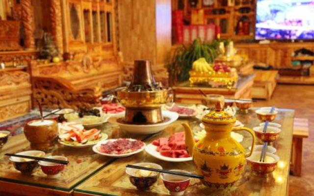 Gesaer Tibetan Culture Boutique Hotel