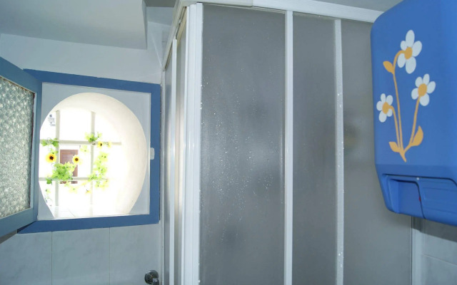 BeeClaire Guest House