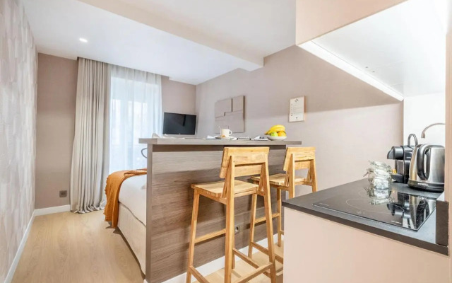 Yuna Les Halles - Serviced Apartments