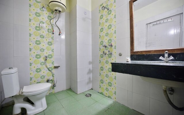 OYO 10752 Hotel Sitara International