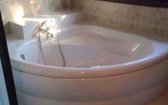 Villa Aden Organic Resort