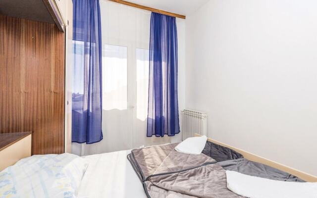 Stunning Home in Rab With Wifi and 4 Bedrooms