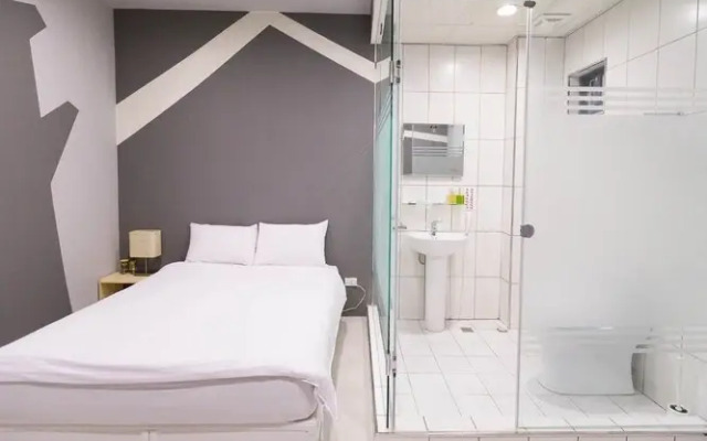 Feng Chia Dream Land