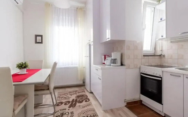 Apartments Lavanda Idila