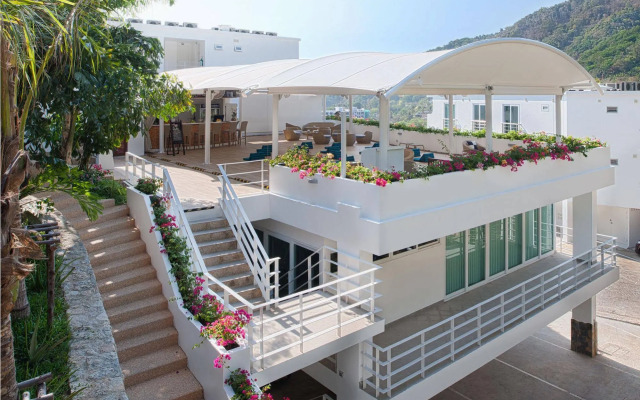 Kata Ocean View Residences