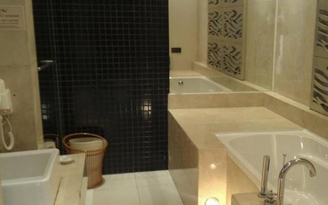 Ginza Hotel