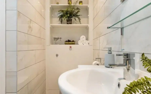 Quayside - Modern Apartment
