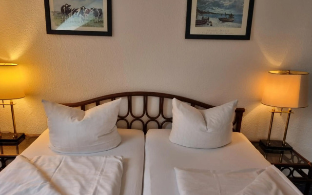 Erbenholz Hotel