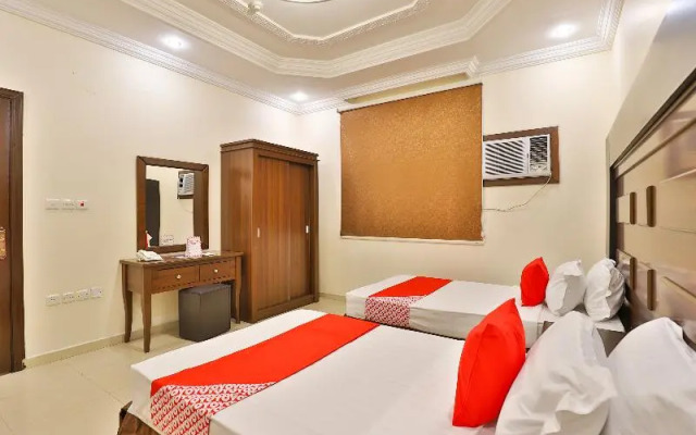OYO 246 Hotel Hadeel Al Motamayezah