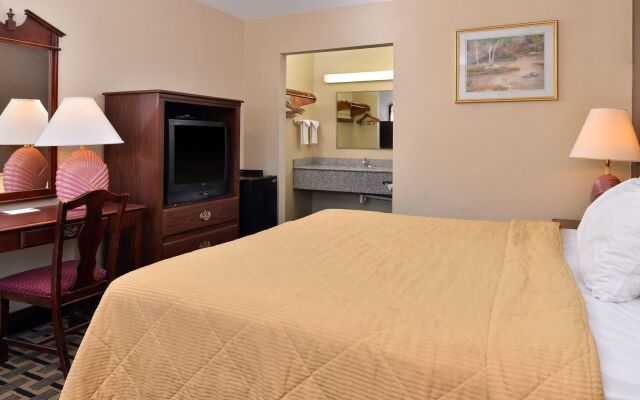 Red Roof Inn Kimball, TN - I-24