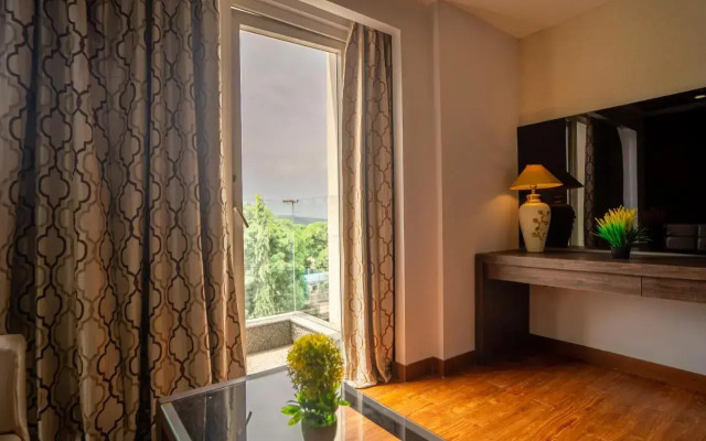 Hotel Mansha Regency