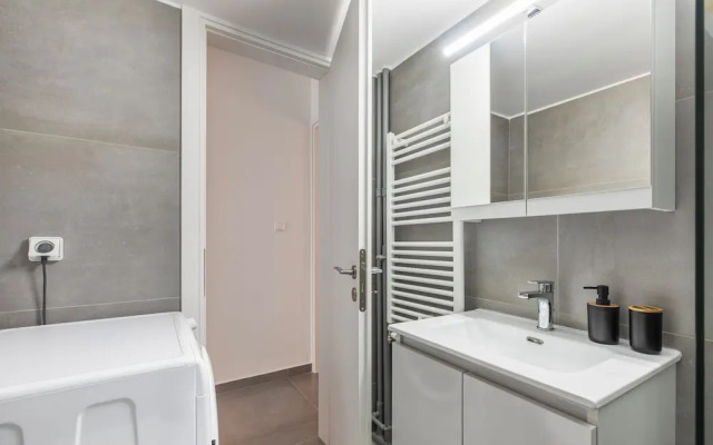Selesta - 2 Bedroom Apartment in Athens