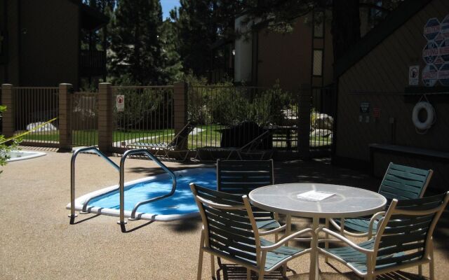 Sherwin Villas by Mammoth Res Bureau