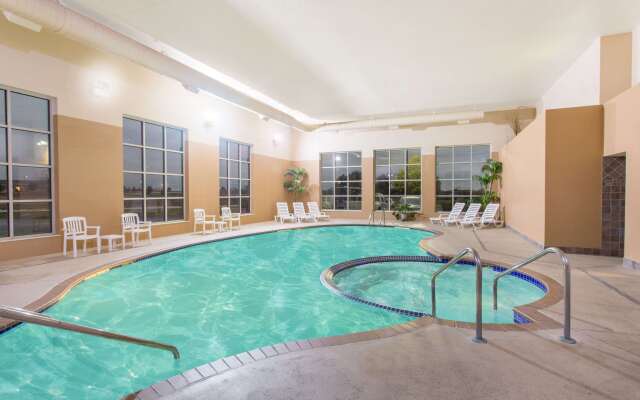 Baymont by Wyndham Plymouth